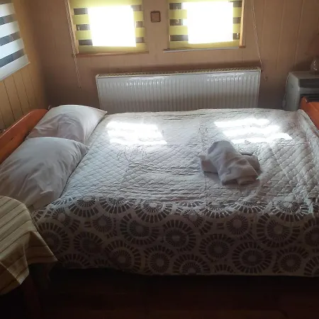Pod Chmurką 3*
