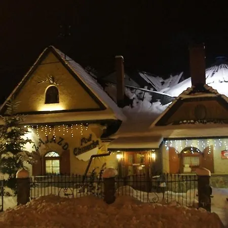Pod Chmurką 3*